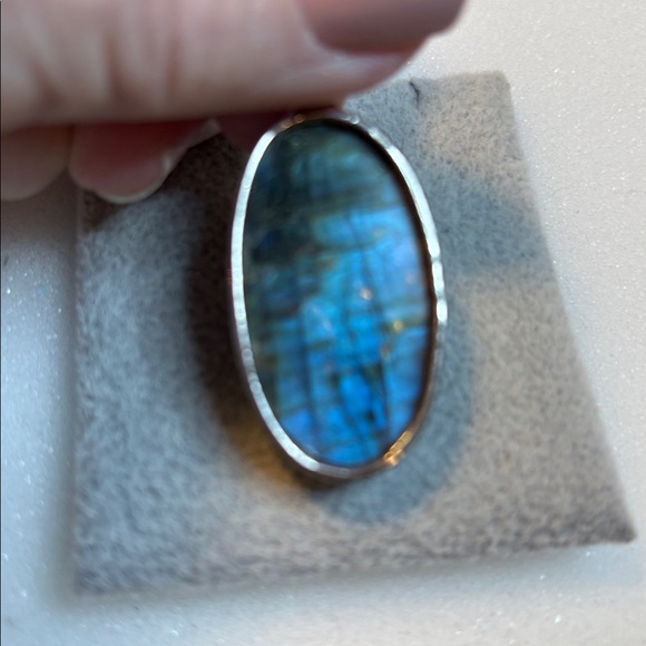 Blue fire labradorite and sterling silver pendant - Picture 3 of 7